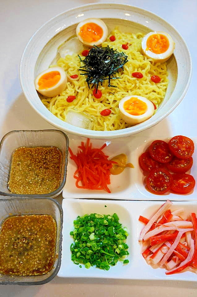 手作り酢醤油タレで格別！冷やし中華つけ麺