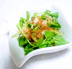 豆苗の和風サラダ♪
