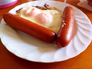 フランクフルト目玉焼き