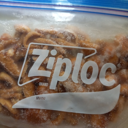 株とりなめこの保存方法♥お味噌汁などに