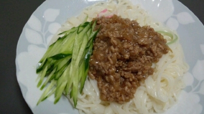 冷麦はつゆでしか食べたことがなかったのですが、肉味噌で食べるのおいしかった～(*^O^*)♪簡単だしまた作ります♪離乳食にも利用します(^o^)/