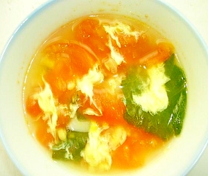 簡単のトマト、卵の白身、青菜スープ