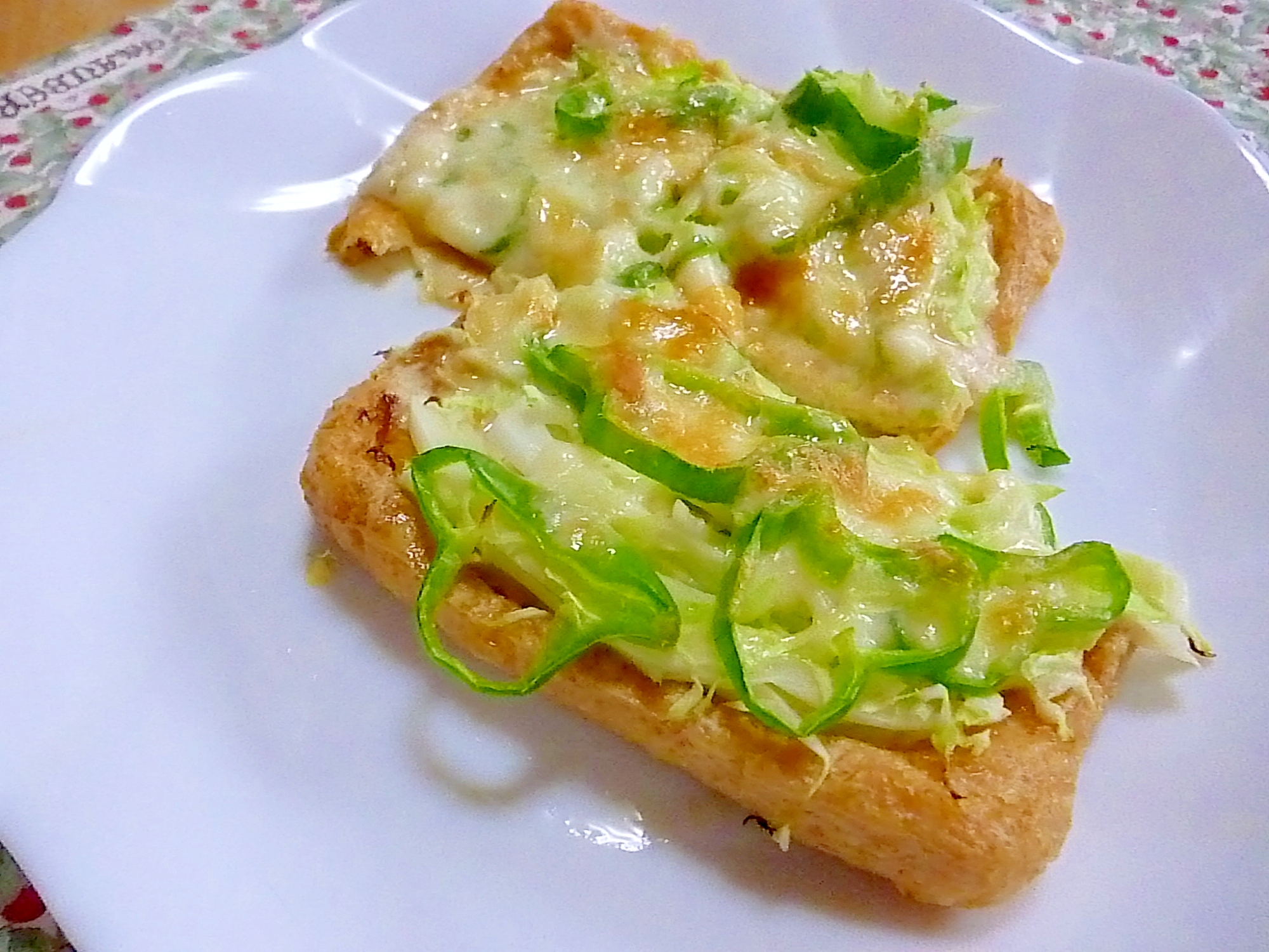 薄揚げの和風ピザ レシピ 作り方 By ぽんぽこちきたん 楽天レシピ 薄揚げの和風ピザ レシピ 作り方 By ぽんぽこちきたん 楽天レシピ