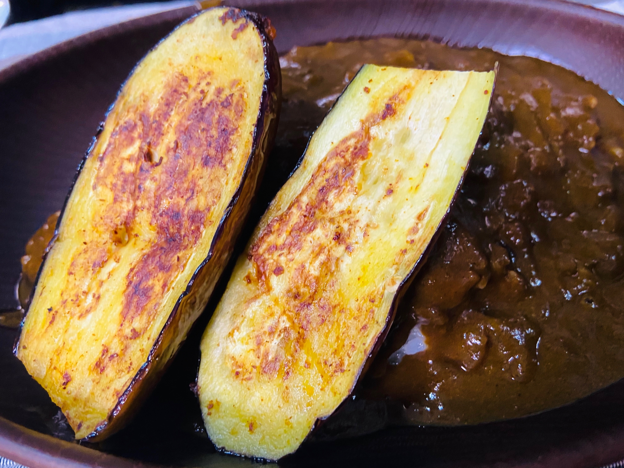 カレートッピング 焼きなす レシピ 作り方 By 共働き主夫タカヒト 楽天レシピ