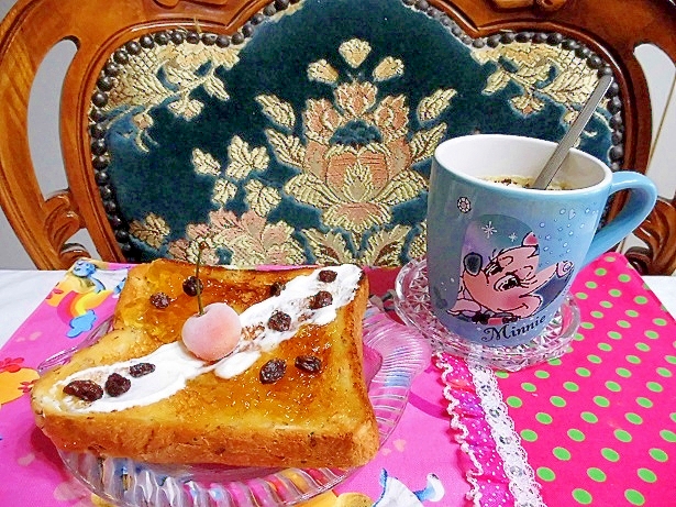 冷凍フルーツパン