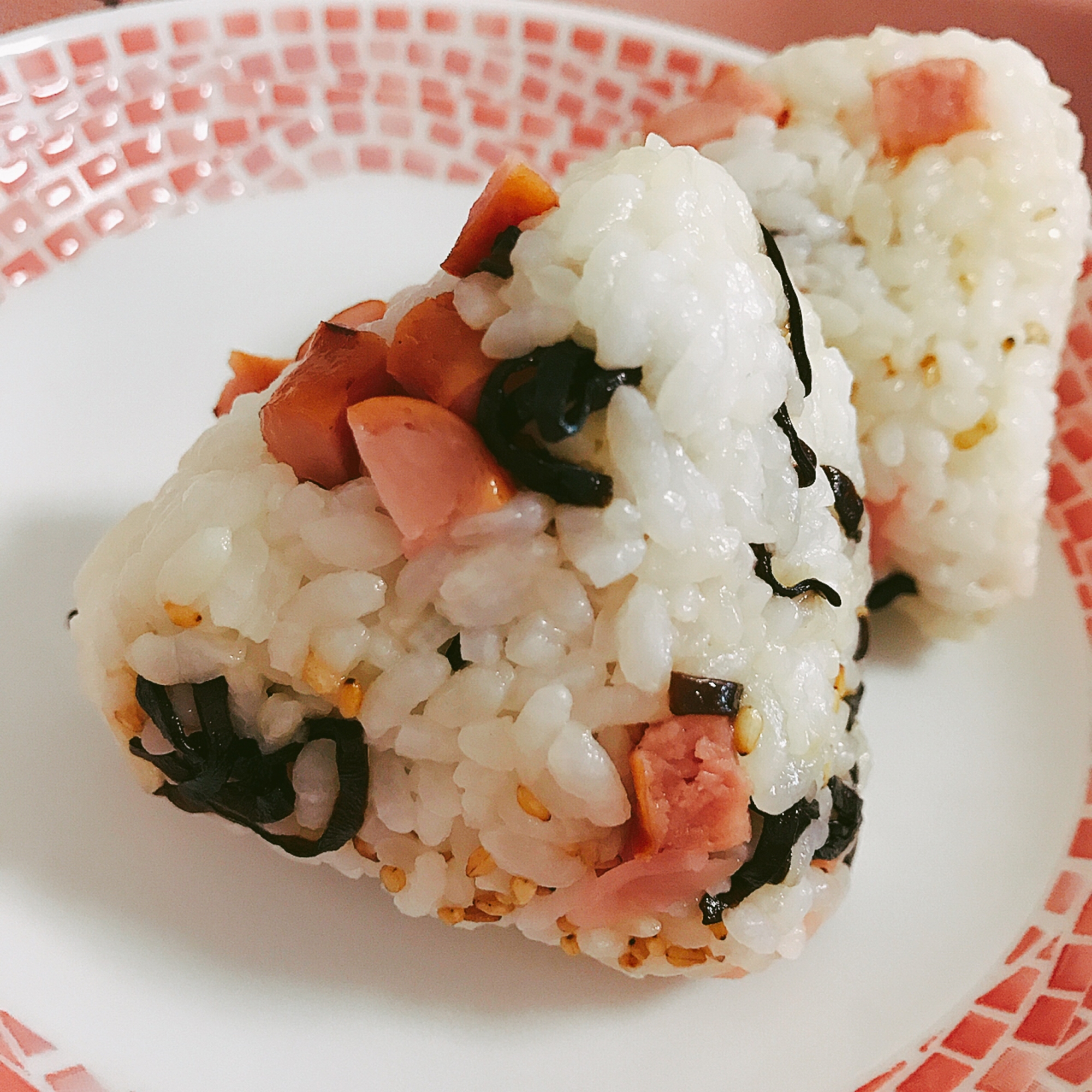 キッチンで立って食べれる！余り物で主婦おにぎり