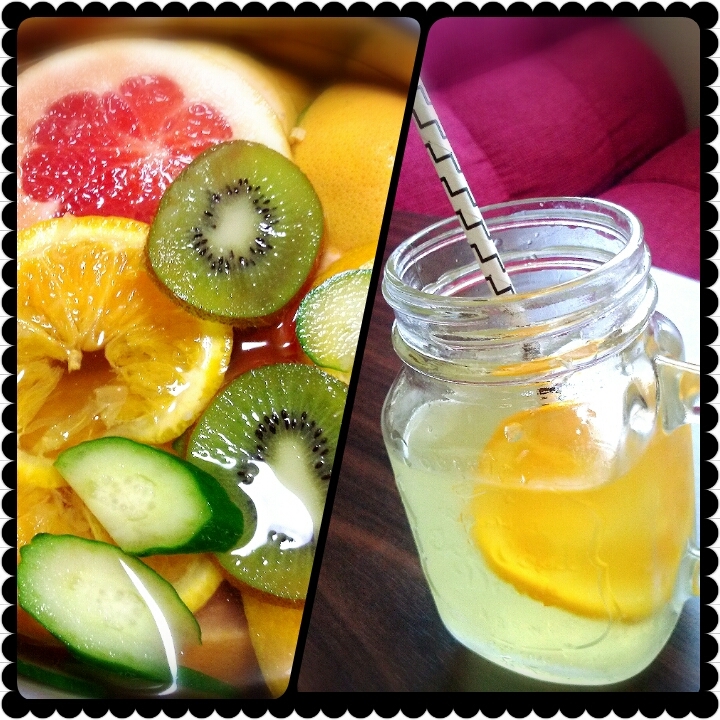 瓶に入ったレモンのデトックスウォーター