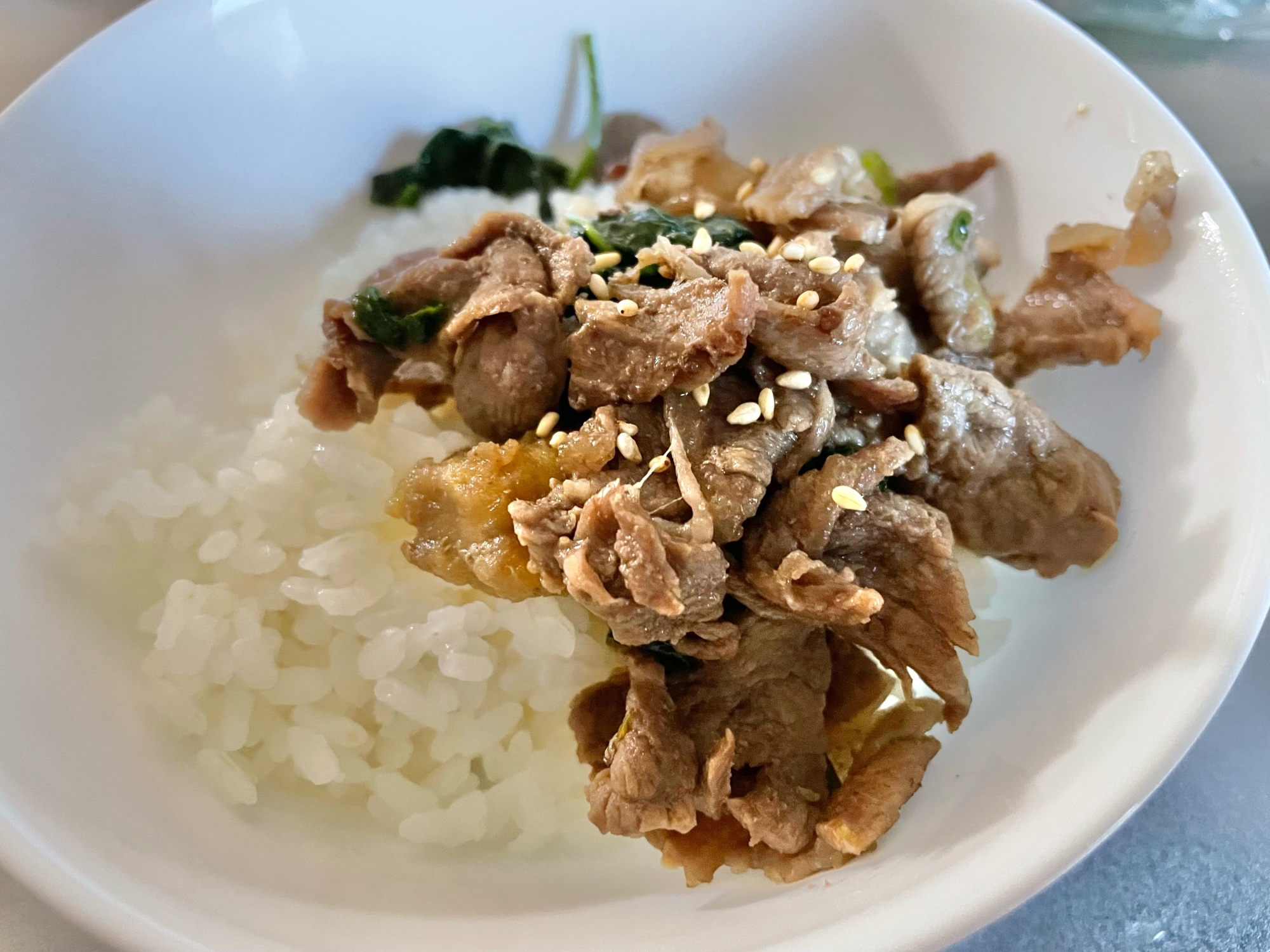 牛肉とほうれん草甘辛丼