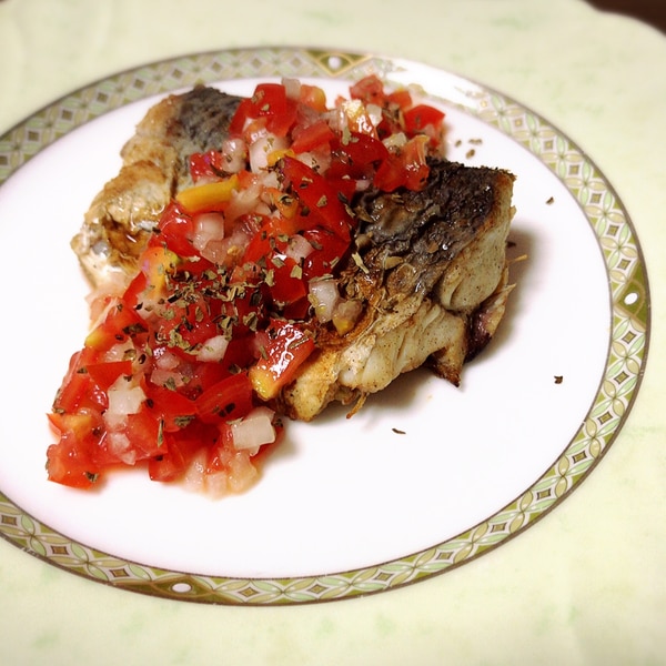 洋風 さわらのムニエル トマトバジルソースかけ レシピ 作り方 By 水玉模様 楽天レシピ 洋風 さわらのムニエル トマトバジルソースかけ レシピ 作り方 By 水玉模様 楽天レシピ