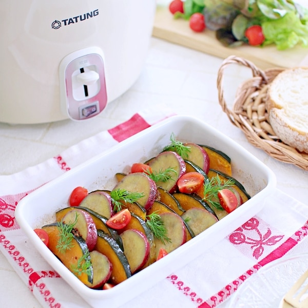 TATUNG 大同電気鍋　レシピ本付き ぜーんぶ電鍋! | 山田英季 |本 | 通販 | Amazon