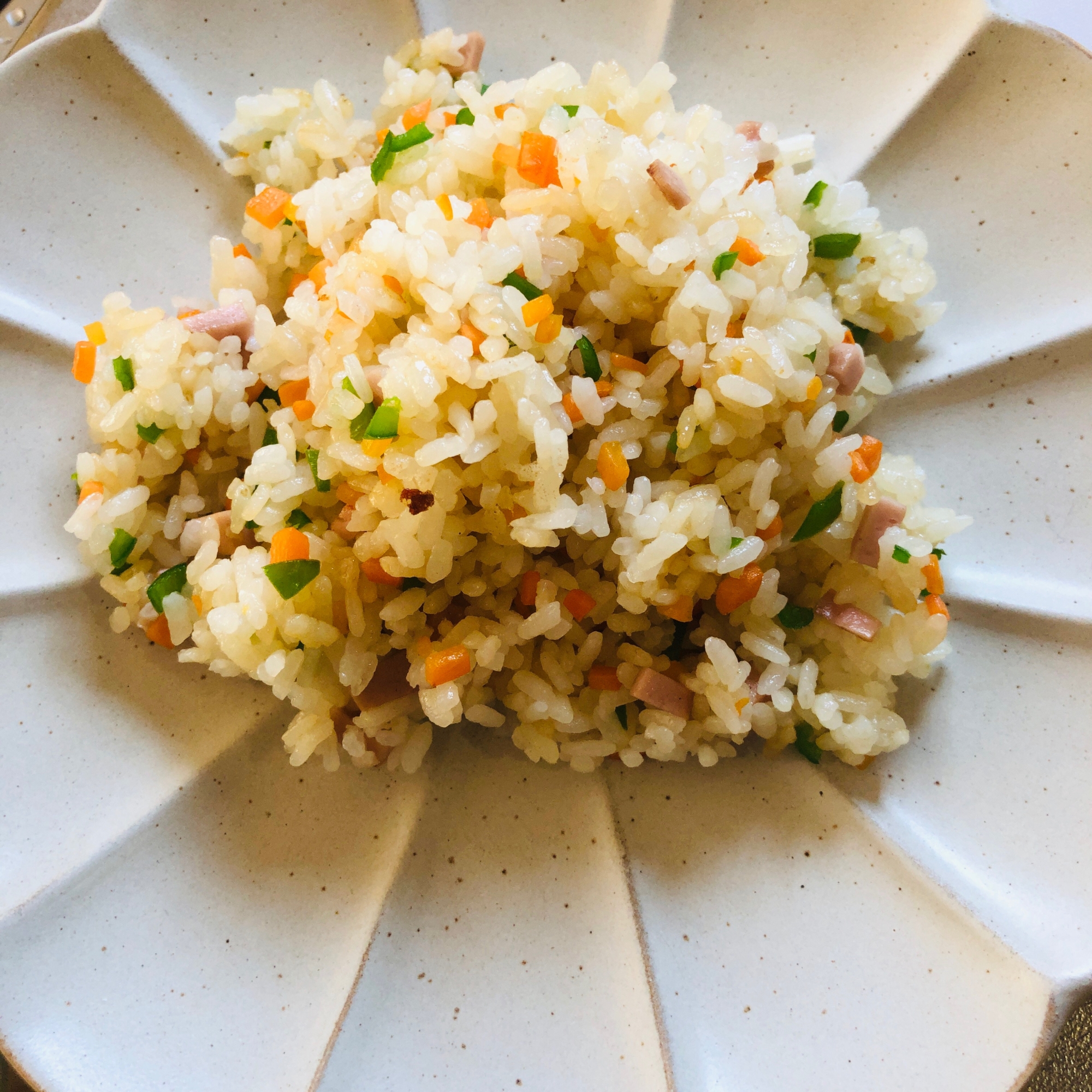 鶏がらスープの素で炒飯 レシピ 作り方 By ろーるけーき 楽天レシピ 鶏がらスープの素で炒飯 レシピ 作り方 By ろーるけーき 楽天レシピ