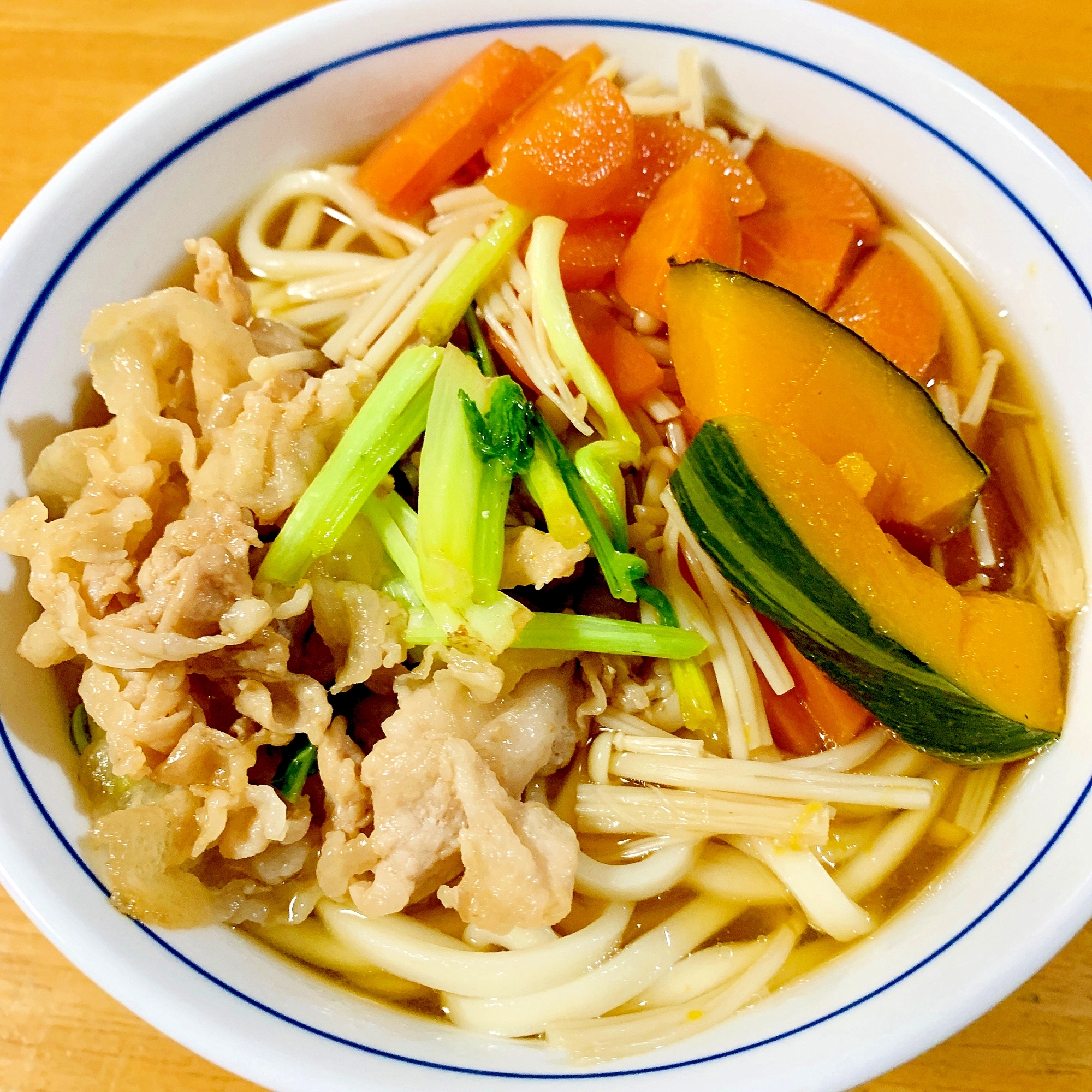 豚バラとかぼちゃ具沢山うどん♪