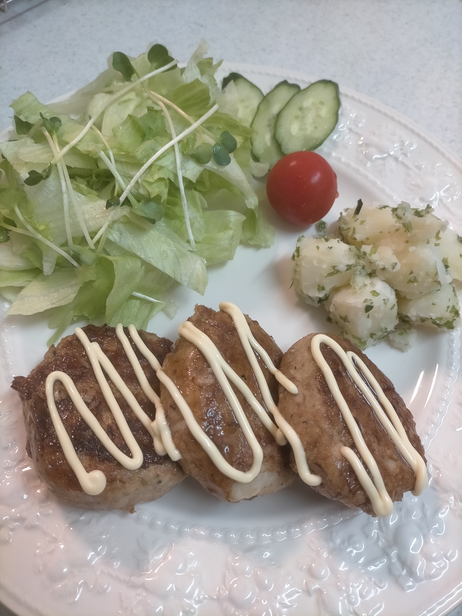 ✪サバ缶豆腐ハンバーグ✪照り焼きマヨネーズで！