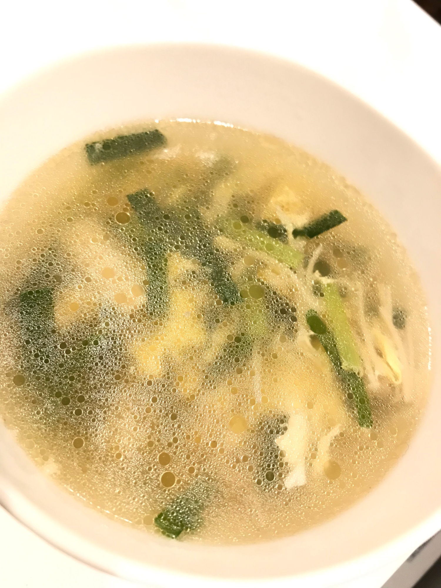 ニラとえのきの中華卵スープ