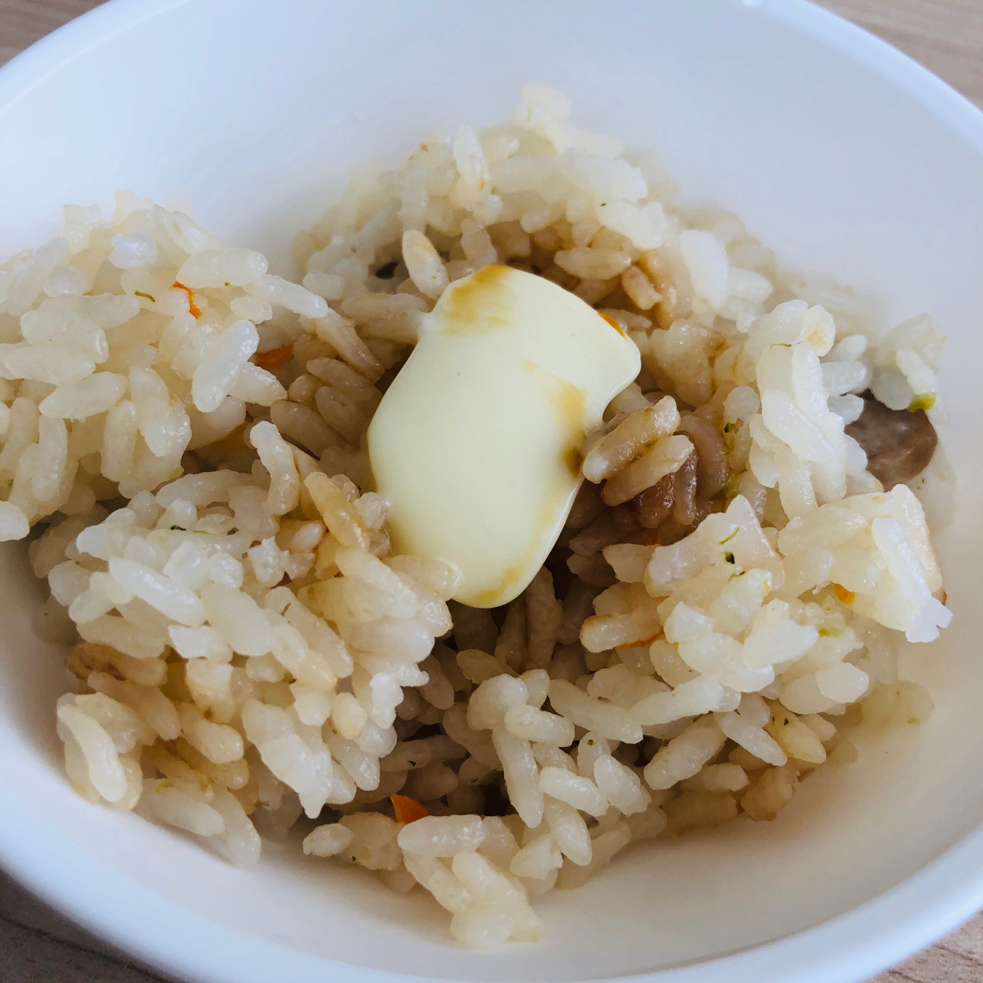 スパムのバター醤油ご飯 レシピ 作り方 By ろーるけーき 楽天レシピ スパムのバター醤油ご飯 レシピ 作り方 By ろーるけーき 楽天レシピ