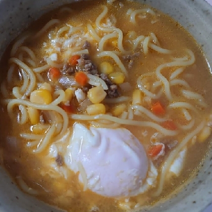 野菜たっぷり！コーンみそラーメン