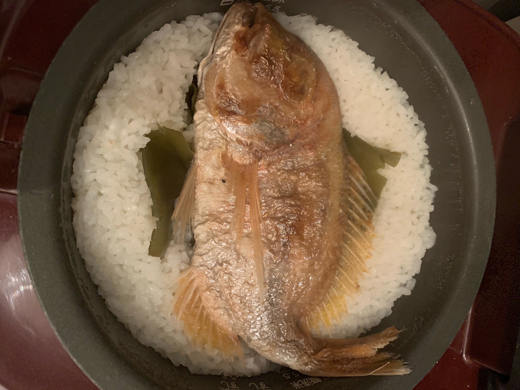 ＊炊飯器で鯛めし＊