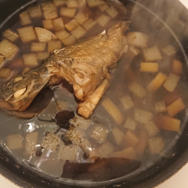 魚屋さんオススメ カサゴの煮付け レシピ 作り方 By Lys 楽天レシピ 魚屋さんオススメ カサゴの煮付け レシピ 作り方 By Lys 楽天レシピ