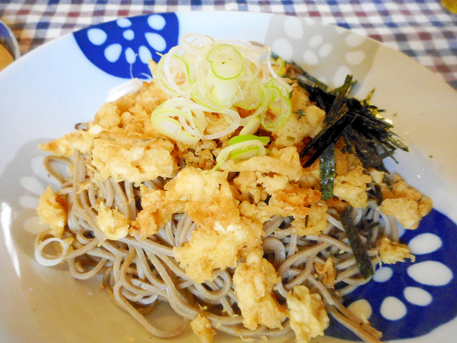 冷やしたぬき蕎麦