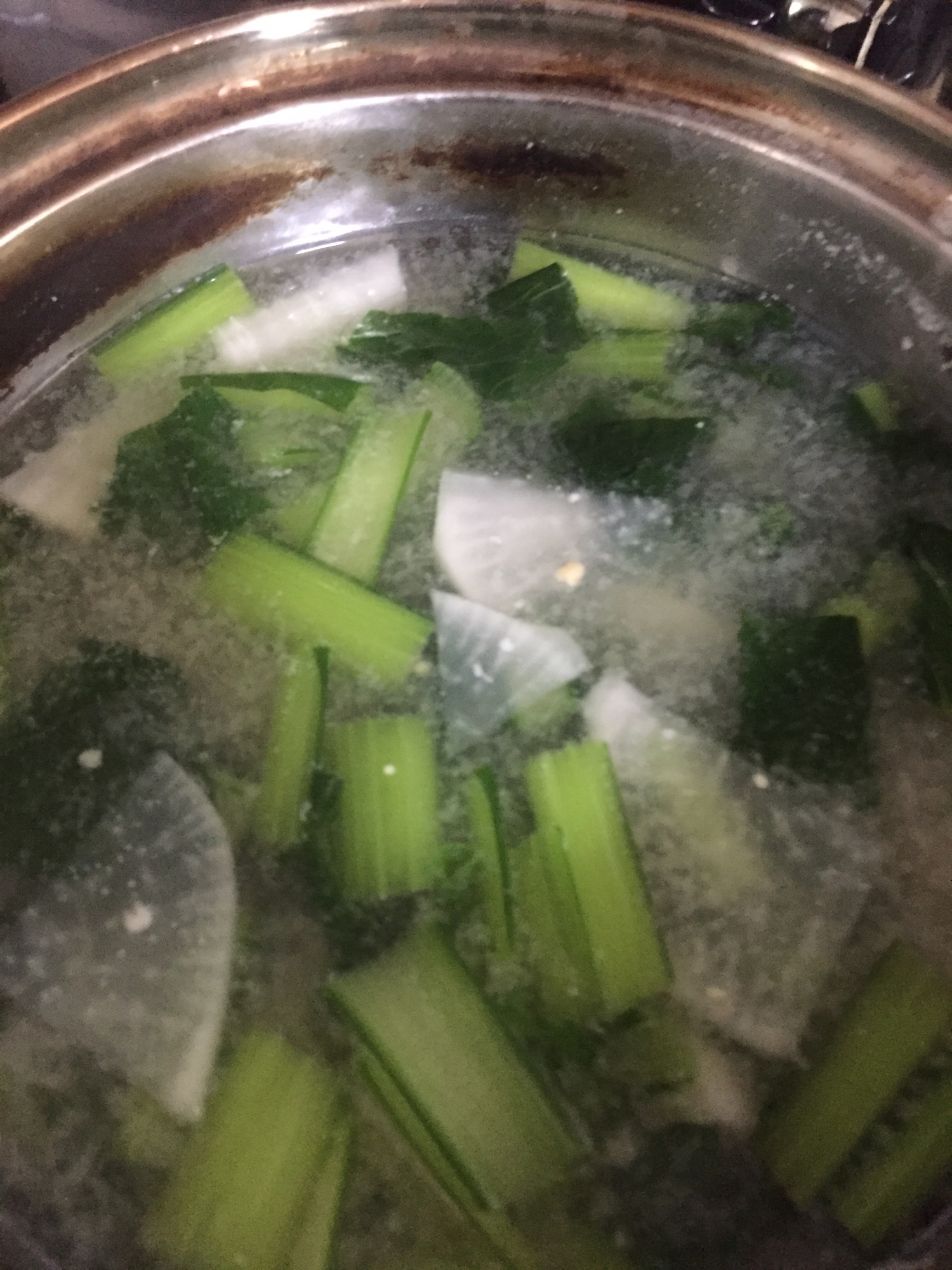 小松菜と大根の味噌汁