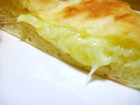 激ウマ 熱々とろ り チーズナン レシピ 作り方 By パウダー07 楽天レシピ 激ウマ 熱々とろ り チーズナン レシピ 作り方 By パウダー07 楽天レシピ