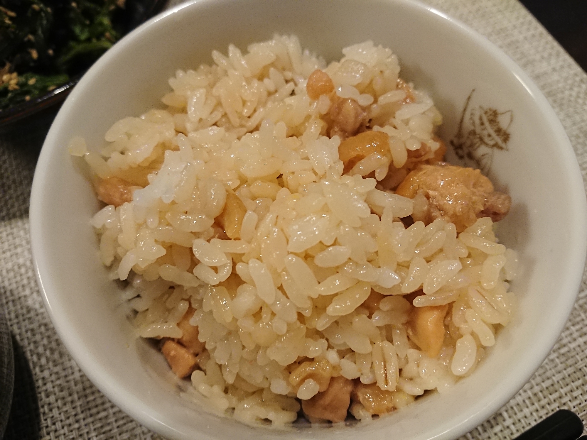 鶏肉の混ぜご飯