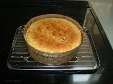 混ぜて焼くだけ♪簡単チーズケーキ