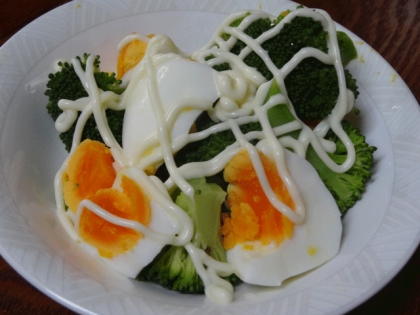 ブロッコリーの卵サラダ