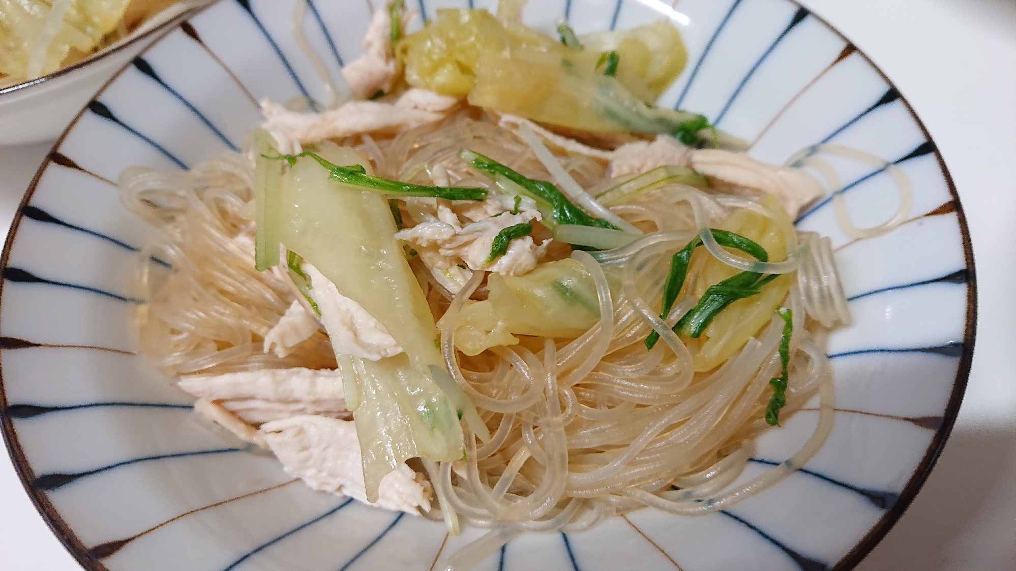 チキンとキャベツの春雨サラダ＊