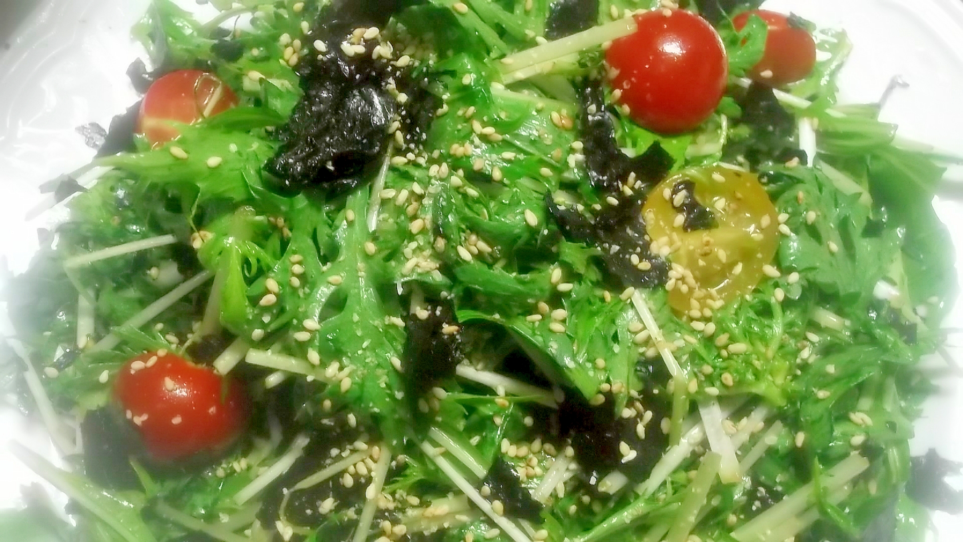 春菊と水菜のサラダ
