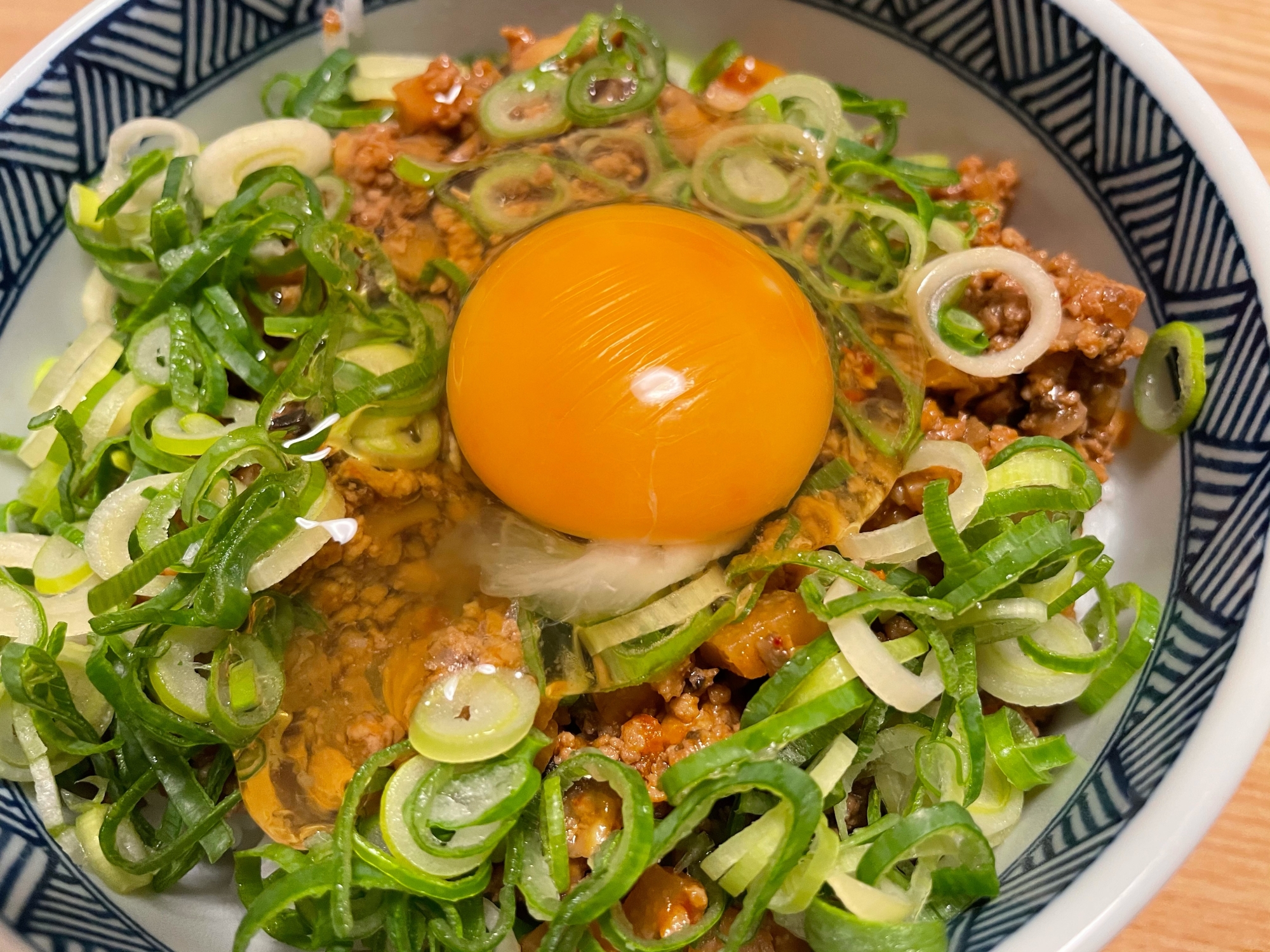 ピリ辛肉味噌丼