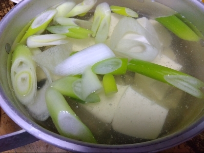 冬だから　ねぎの湯豆腐