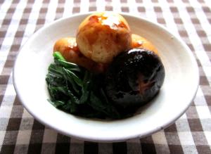 小じゃがいもとニラの煮物