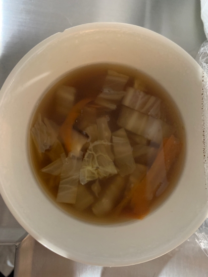 野菜の甘さを実感！白菜とにんじんのとろみ中華スープ