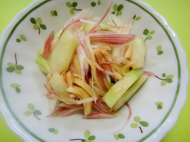 白うりとみょうがの麺つゆ生姜漬け