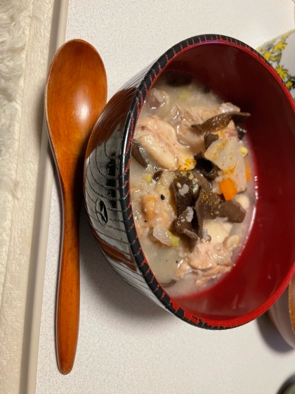 手羽先で作る‼︎簡単✳︎参鶏湯(サムゲタン)スープ