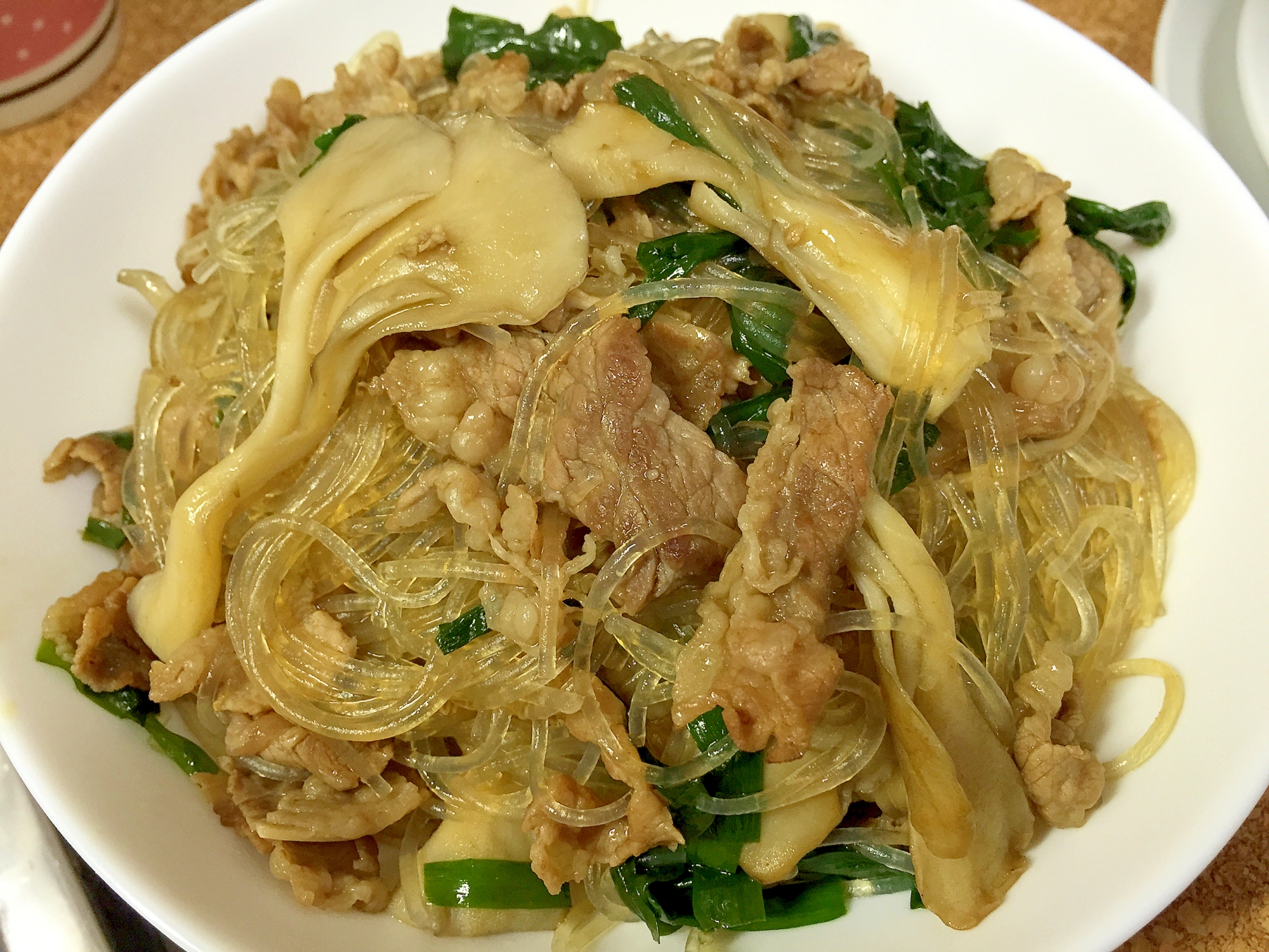 牛肉と舞茸のコク旨☆春雨煮込み