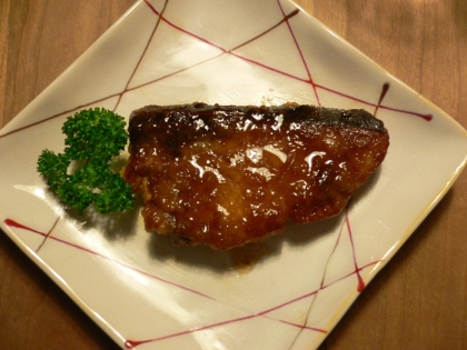 ぶりの照り焼きがはじめてうまく作れました。
簡単にできて美味しかったです