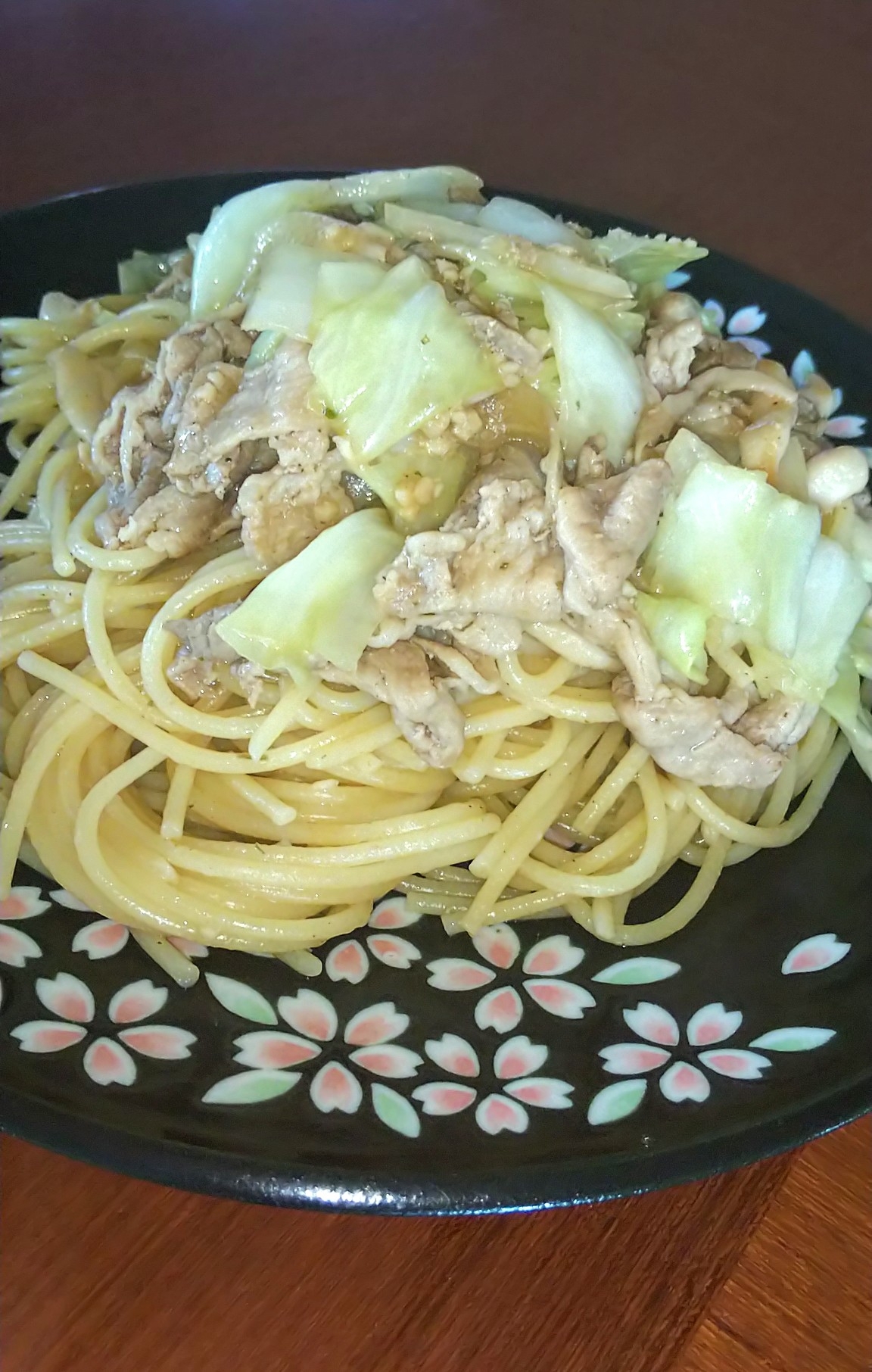 ブナピーとキャベツのあっさりパスタ