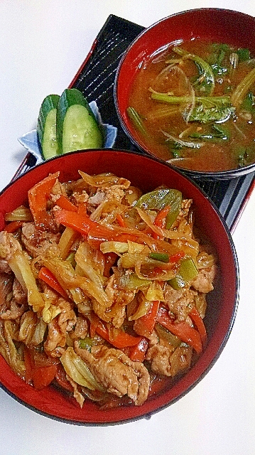 野菜炒め丼定食