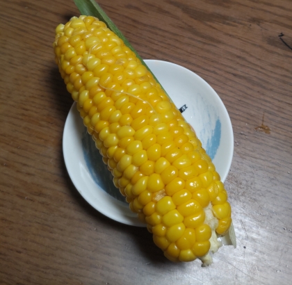 とうもろこし 丸ごと皮のまま レンジで簡単おいしい