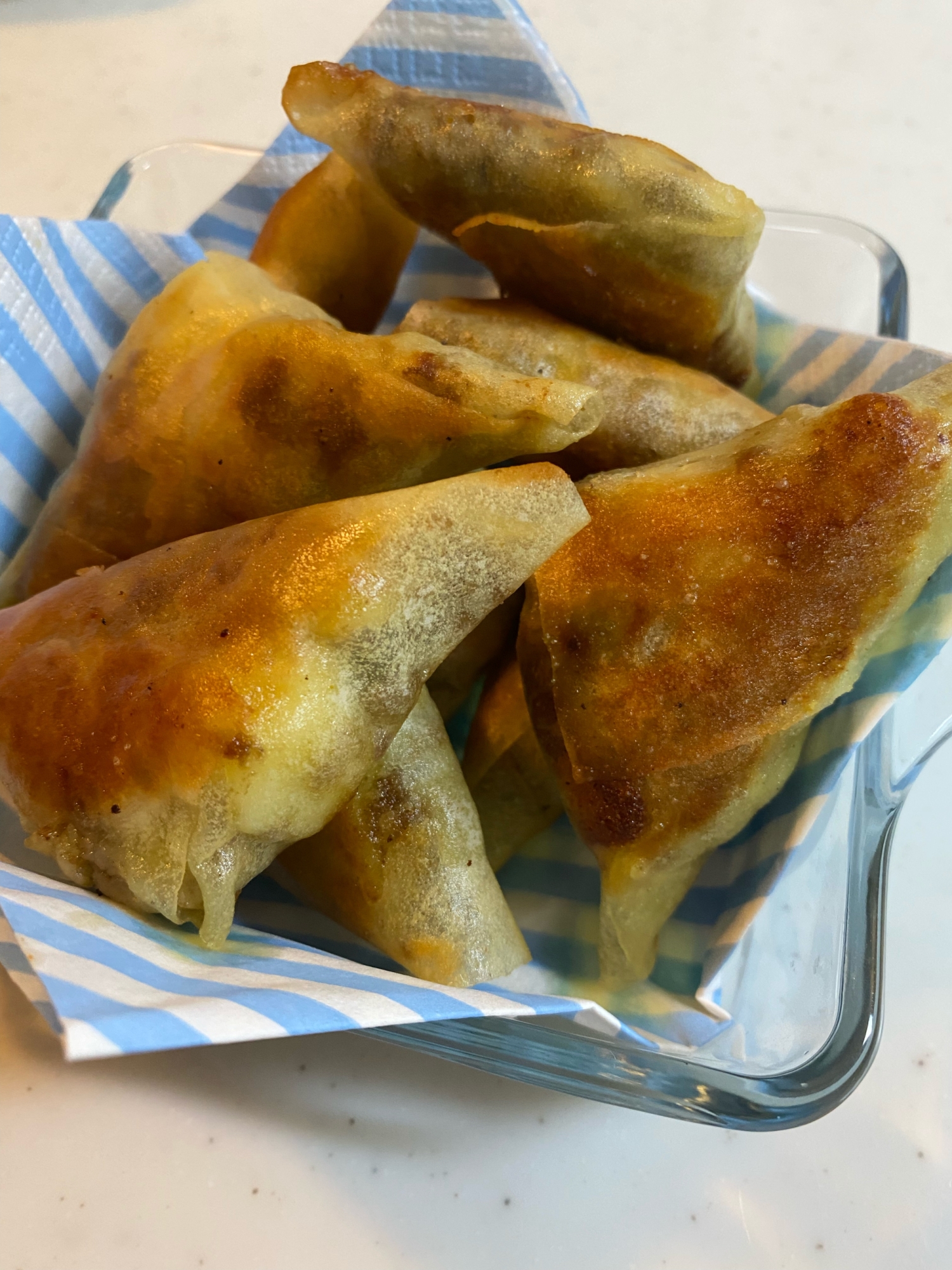 ドライカレーの残りでも インド 揚げ春巻き サモサ レシピ 作り方 By 新米主婦あやさん 楽天レシピ