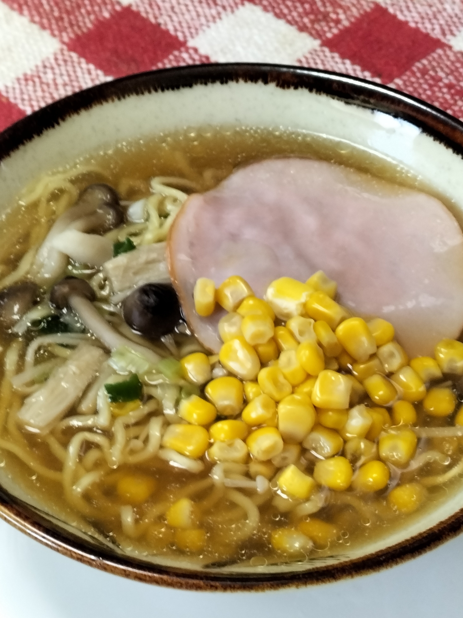 きのこ✤ハム✤バターコーン美味しい♡ラーメンです♪