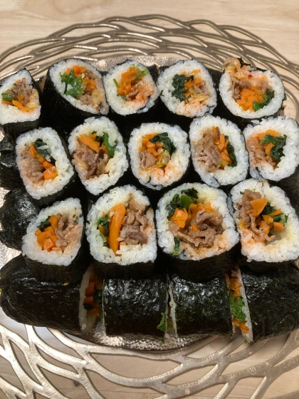 うちのキンパ【韓国風太巻き】♪コチュジャン味。
