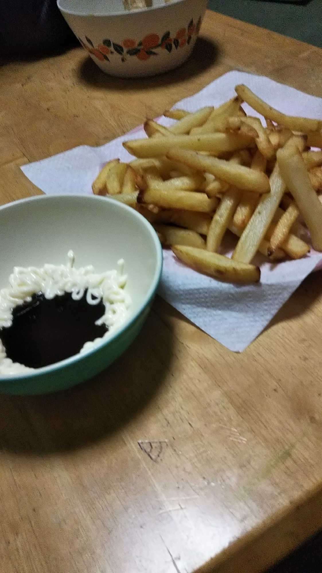 フライドポテトに３種ソース