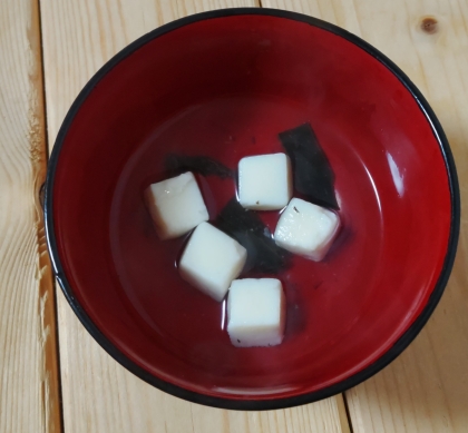 おやつ昆布とお豆腐のお吸い物