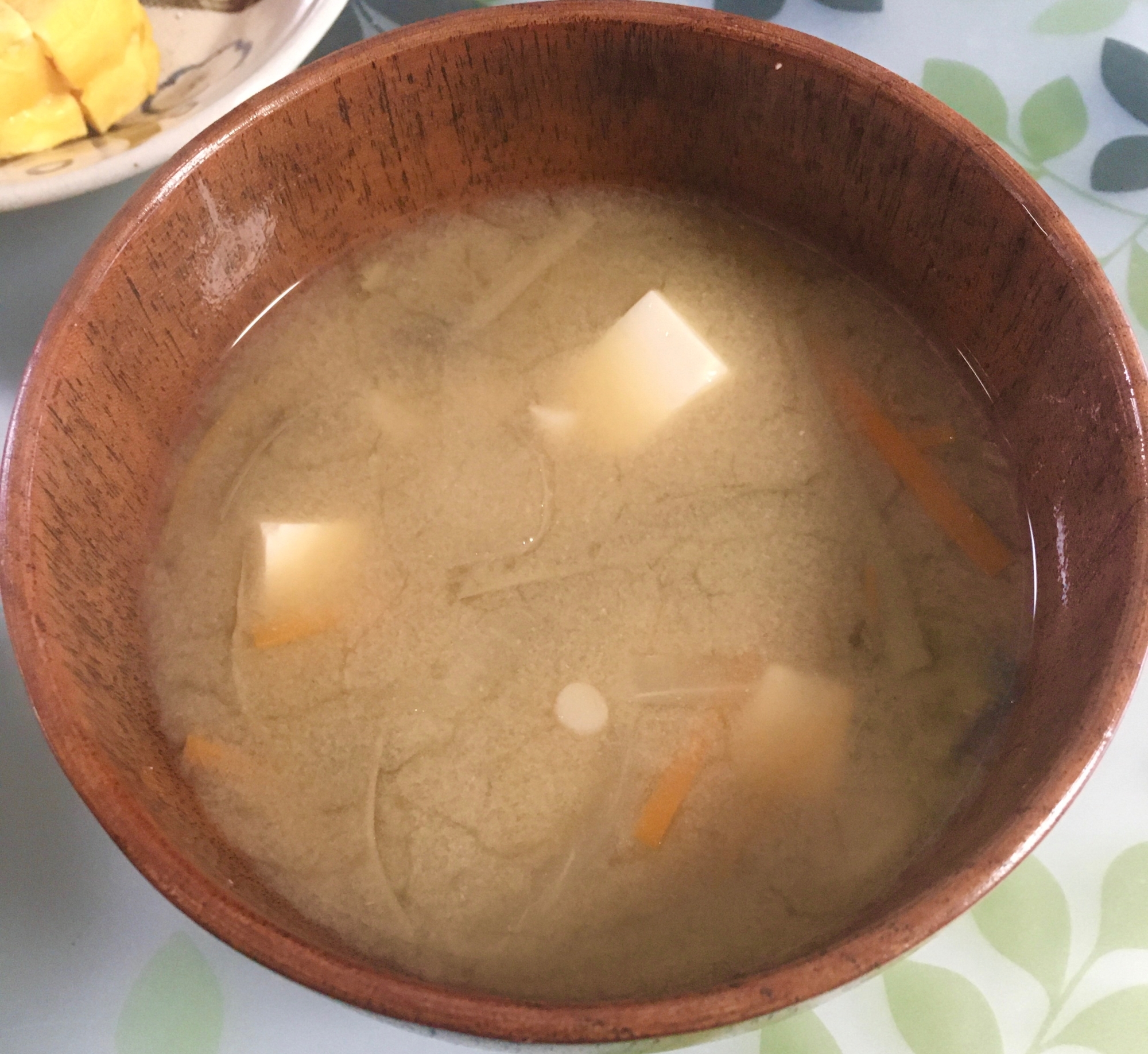 ごぼうと人参のみそ汁／食物繊維が摂れるみそ汁