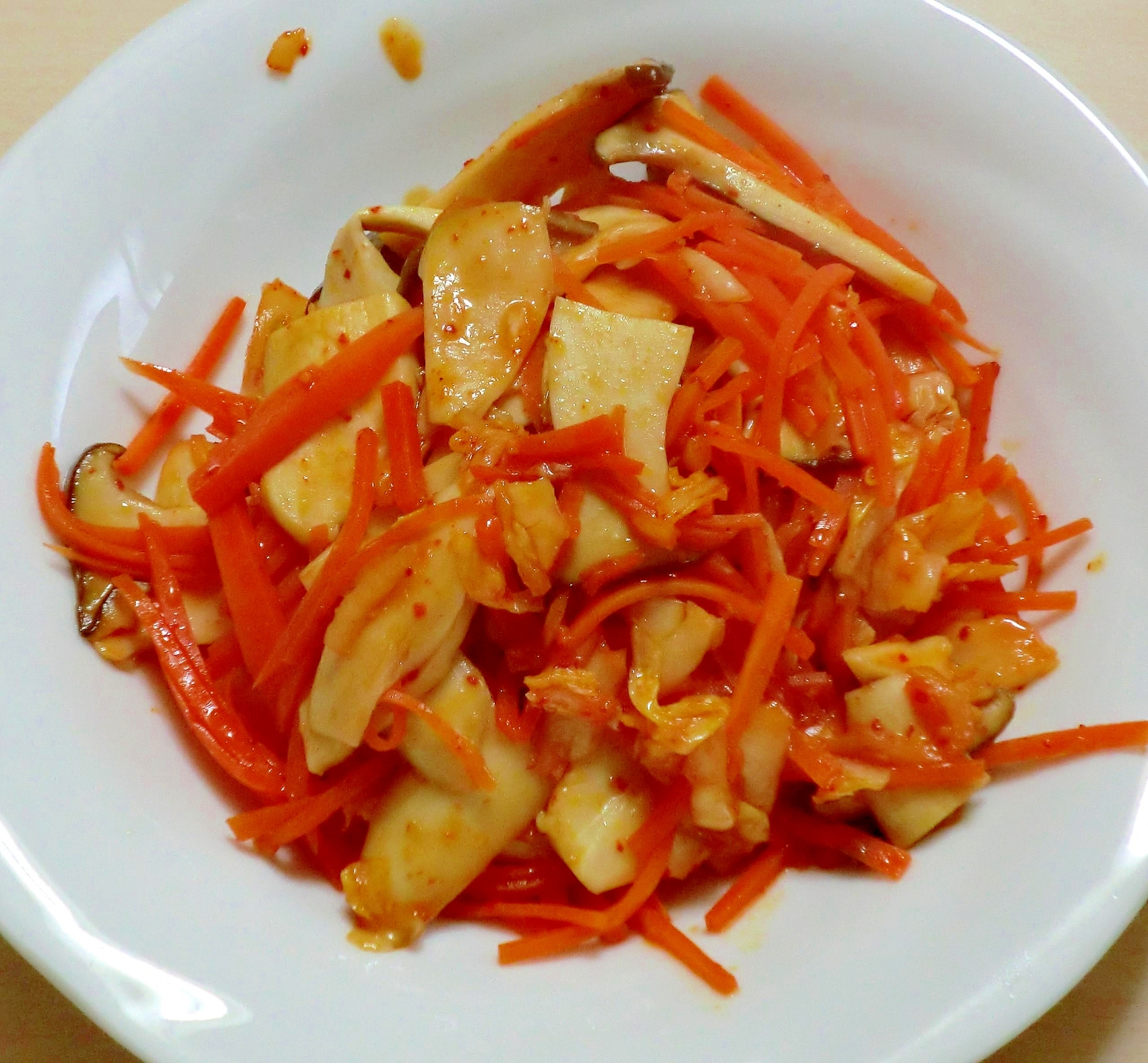エリンギとにんじんのキムチ炒め