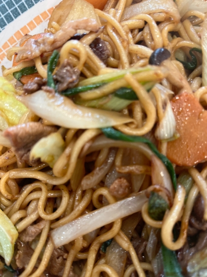 ごま油で美味しく！ソース焼きそば