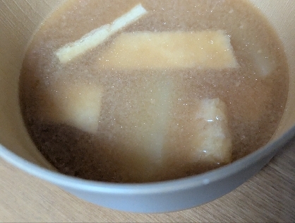 じゃがいもと油揚げの味噌汁